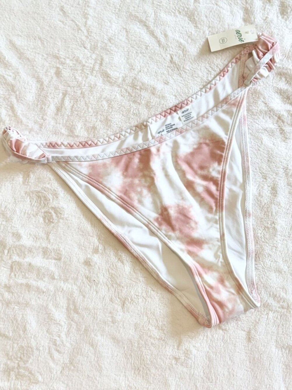 NWT Aerie White and Pink Tie Dye Cheekiest Ruffle Bikini Bottom - Size: Large